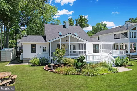 Exterior - 4958 Lerch Dr, Shady Side, MD 20764 photo 2 of 22