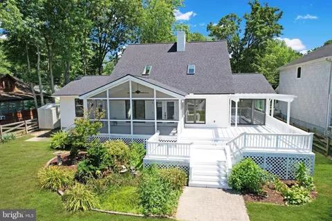Exterior - 4958 Lerch Dr, Shady Side, MD 20764 photo 3 of 22