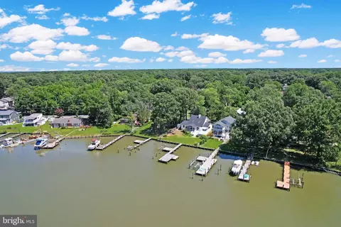 View/Area - 4958 Lerch Dr, Shady Side, MD 20764 photo 6 of 12