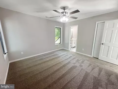Bedroom - 4958 Lerch Dr, Shady Side, MD 20764 photo 3 of 5