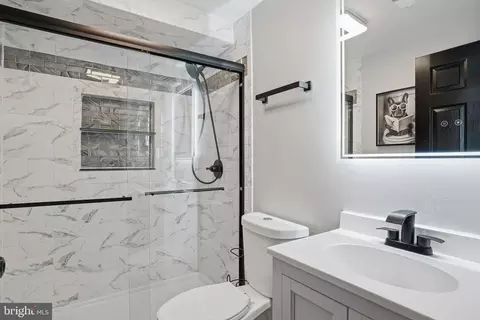 Bath - 7803 Outing Ave, Pasadena, MD 21122 photo 3 of 3