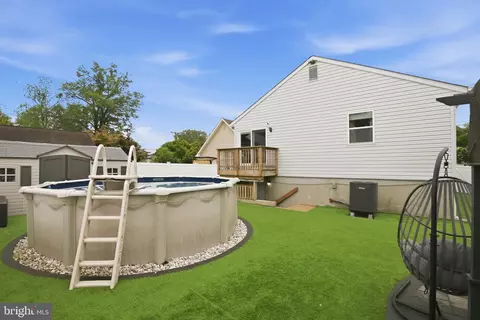 Exterior - 7803 Outing Ave, Pasadena, MD 21122 photo 4 of 5