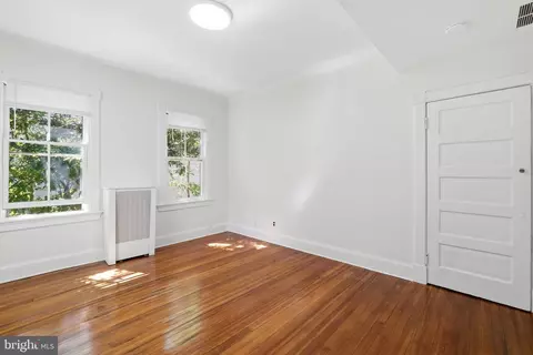 Bedroom - 87 Shipwright St, Annapolis, MD 21401 photo 7 of 8