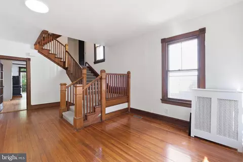 Entry Way - 87 Shipwright St, Annapolis, MD 21401 photo 2 of 6