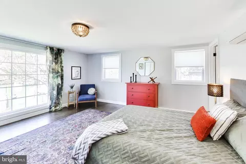 Bedroom - 8014 Forest Glen Dr, Pasadena, MD 21122 photo 1 of 3