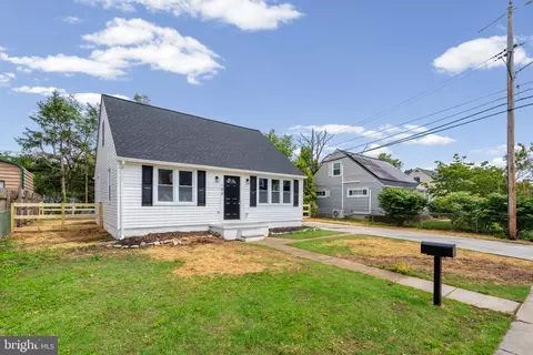 125 Bliss Ln, Glen Burnie, MD 21060