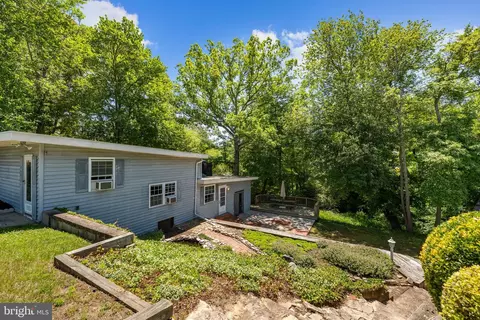 Exterior - 1262 Rock Hill Rd, Pasadena, MD 21122 photo 6 of 10