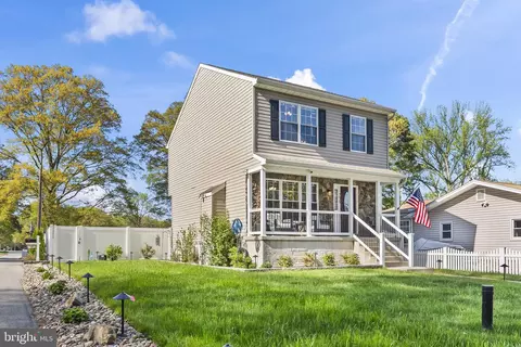 Exterior - 7625 3rd St, Pasadena, MD 21122 photo 2 of 7