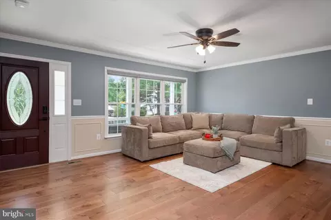 Living - 7625 3rd St, Pasadena, MD 21122 photo 3 of 3