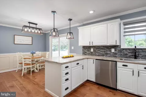Kitchen - 7625 3rd St, Pasadena, MD 21122 photo 3 of 3