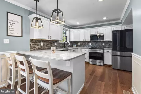 Kitchen - 7625 3rd St, Pasadena, MD 21122 photo 1 of 3