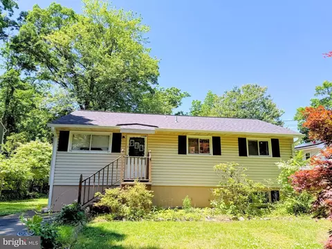 406 Holly Dr, Annapolis, MD 21403