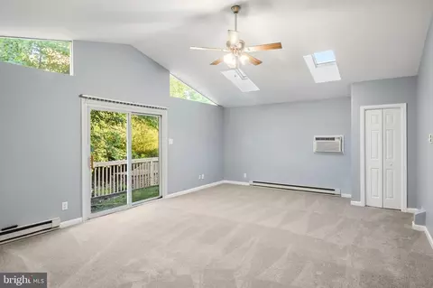 Living - 657 Chapelgate Dr, Odenton, MD 21113 photo 7 of 9