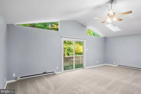 Living - 657 Chapelgate Dr, Odenton, MD 21113 photo 8 of 9