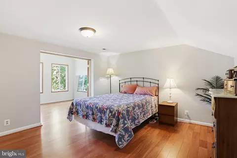 Bedroom - 601 Riverside Dr, Pasadena, MD 21122 photo 2 of 3