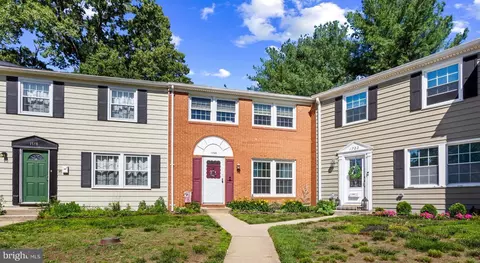 1720 Gunwood Pl, Crofton, MD 21114