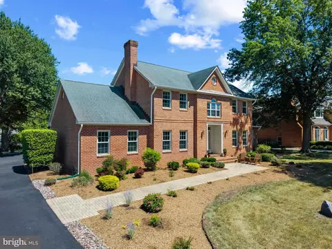 3403 Hidden River View Rd, Annapolis, MD 21403