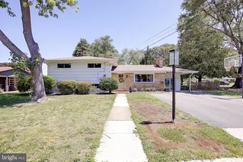 516 White Oak Dr, Severna Park, MD 21146