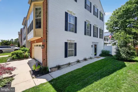 Exterior - 8715 Silent Ct, Odenton, MD 21113 photo 3 of 5