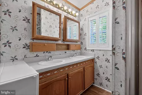 271 Janet Ct, Lothian, MD 20711 photo 16