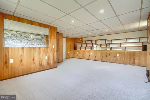 Living - 675 211th St, Pasadena, MD 21122 photo 4 of 4