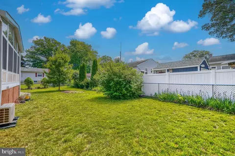 Exterior - 675 211th St, Pasadena, MD 21122 photo 11 of 11