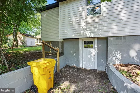 Other - 910 Pierpoint Dr, Pasadena, MD 21122 photo 7 of 8