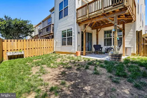 Exterior - 911 Whitstable Blvd, Arnold, MD 21012 photo 6 of 8