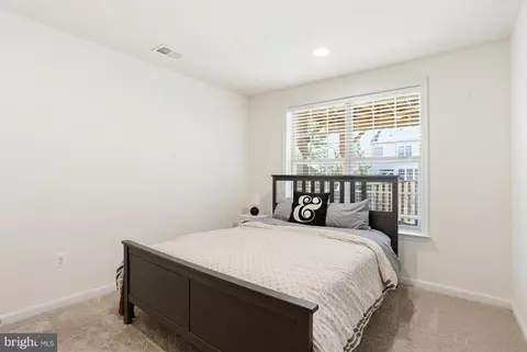 Bedroom - 911 Whitstable Blvd, Arnold, MD 21012 photo 4 of 5