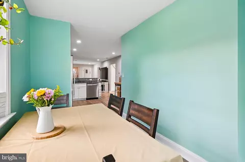 Dining - 1129 Wharf Dr, Pasadena, MD 21122 photo 1 of 4