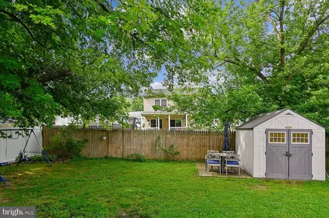 Exterior - 1129 Wharf Dr, Pasadena, MD 21122 photo 11 of 14
