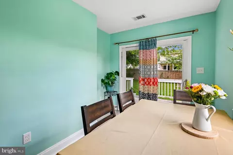 Dining - 1129 Wharf Dr, Pasadena, MD 21122 photo 3 of 4