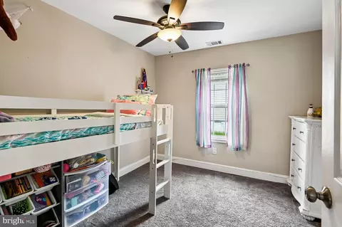 Bedroom - 1129 Wharf Dr, Pasadena, MD 21122 photo 8 of 14