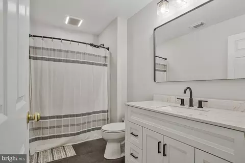 Bath - 421 Edgewater Rd, Pasadena, MD 21122 photo 4 of 4