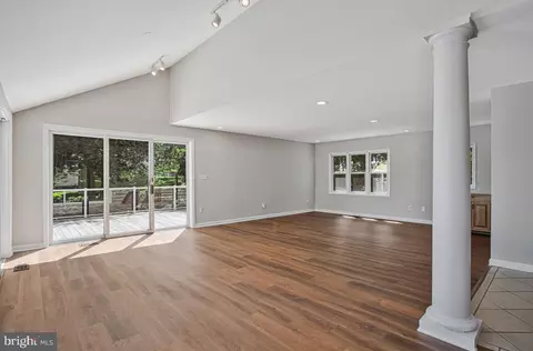 Living - 421 Edgewater Rd, Pasadena, MD 21122 photo 3 of 5