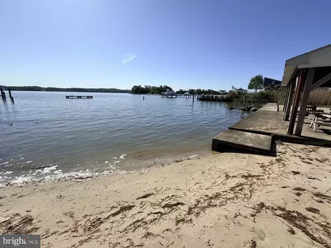 View/Area - 421 Edgewater Rd, Pasadena, MD 21122 photo 5 of 7