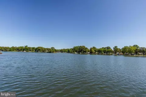 View/Area - 421 Edgewater Rd, Pasadena, MD 21122 photo 1 of 7