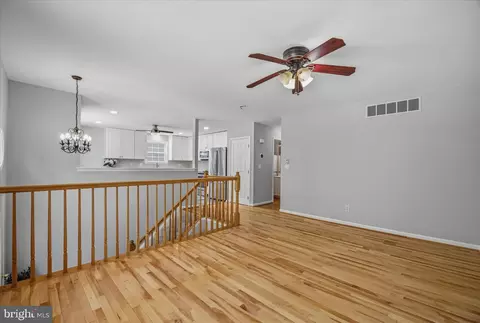 Other - 674 207 Th St, Pasadena, MD 21122 photo 4 of 16