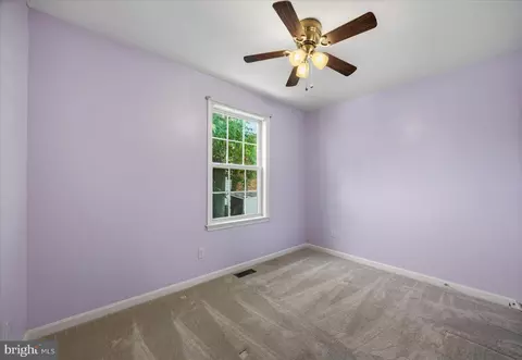 Bedroom - 674 207 Th St, Pasadena, MD 21122 photo 1 of 3