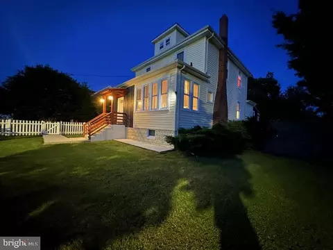 Exterior - 311 Townsend Ave, Brooklyn, MD 21225 photo 4 of 19