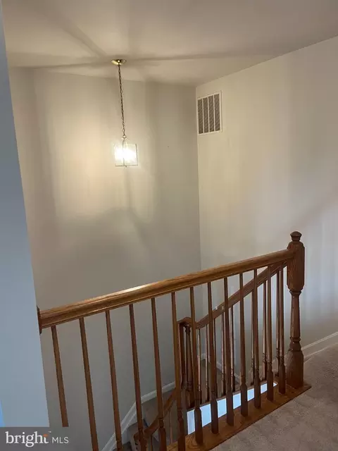 Entry Way - 178 Pinecove Ave, Odenton, MD 21113 photo 1 of 2