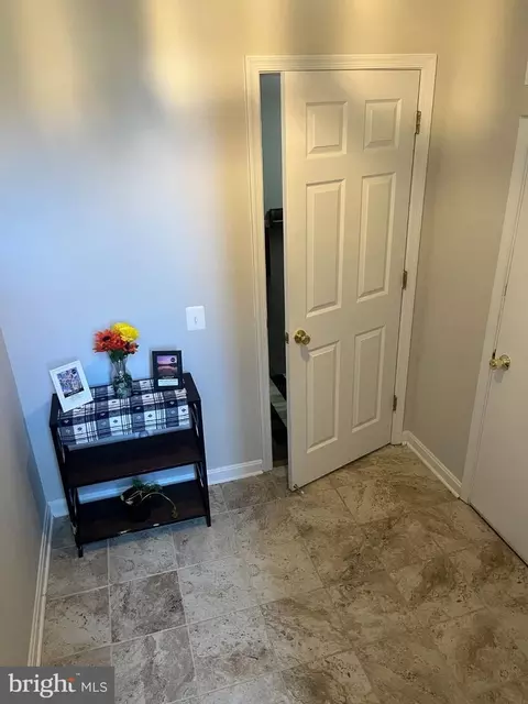 Entry Way - 178 Pinecove Ave, Odenton, MD 21113 photo 2 of 2