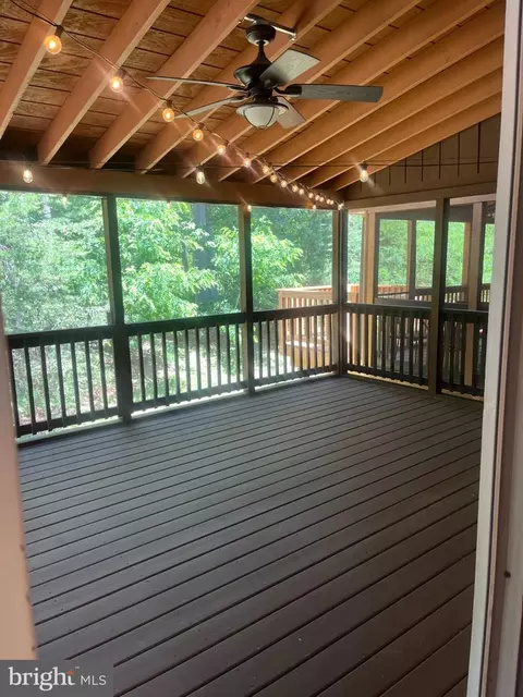 Exterior - 178 Pinecove Ave, Odenton, MD 21113 photo 4 of 6