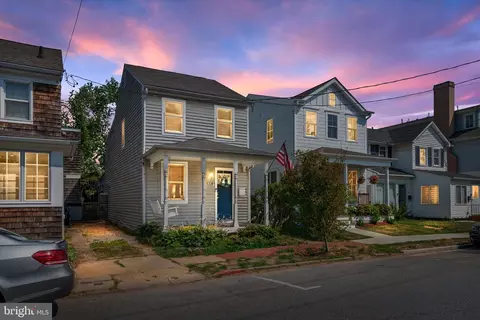 418 Chesapeake Ave, Annapolis, MD 21403