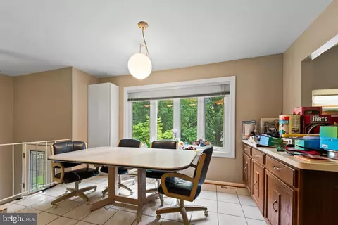 Dining - 2178 Glenfield Rd, Annapolis, MD 21401 photo 1 of 2