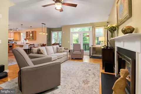 Living - 90 Park Ave, Edgewater, MD 21037 photo 1 of 1