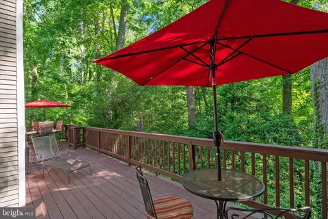 Exterior - 90 Park Ave, Edgewater, MD 21037 photo 4 of 7