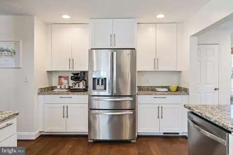 Kitchen - 140 Jefferson St, Annapolis, MD 21403 photo 5 of 7