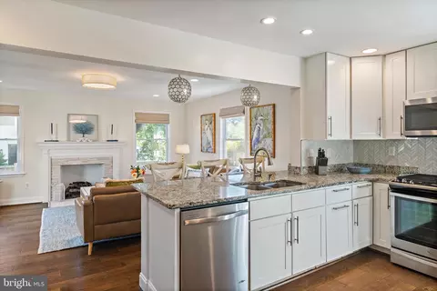 Kitchen - 140 Jefferson St, Annapolis, MD 21403 photo 2 of 7