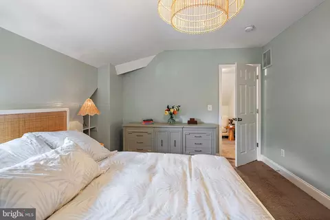 Bedroom - 140 Jefferson St, Annapolis, MD 21403 photo 6 of 12